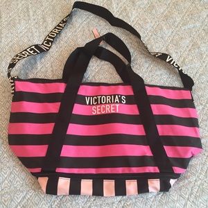 VS weekender bag! NWT!